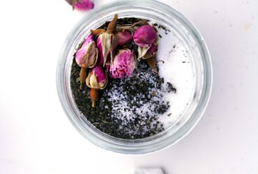 Ostara Green Tea & Rose Ritual Salts