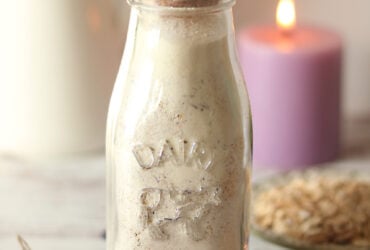 Imbolc Honey & Oat Milk Bath with Lavender Flowers