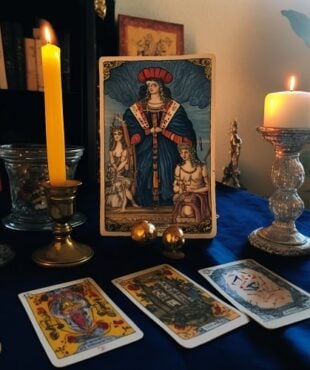 tarot profesional lectura normal actualizado imagen de producto por Magickal Spot Tina Caro